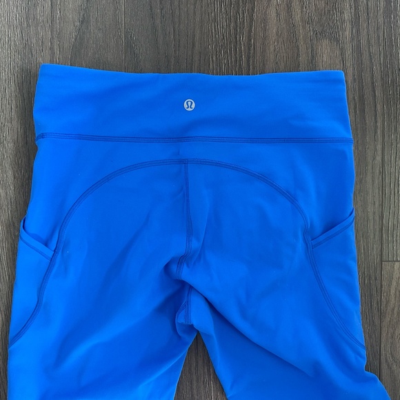 LULULEMON INVIGORATE HIGH-RISH TIGHT - SIZE 10 - CERULEAN BLUE 25" - Picture 3 of 5